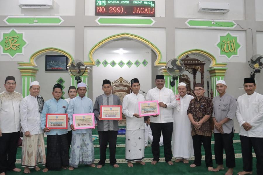 Pj Gubernur Safrizal: Puasa Adalah Ibadah dan Penciptaan Ketakwaan kepada Allah