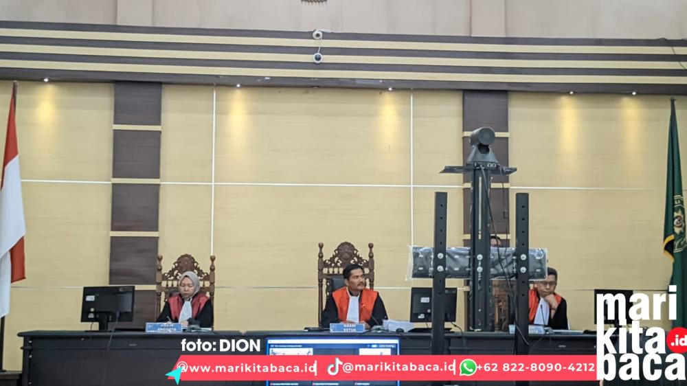 Hakim: Hadirkan dong, Tersangkanya!