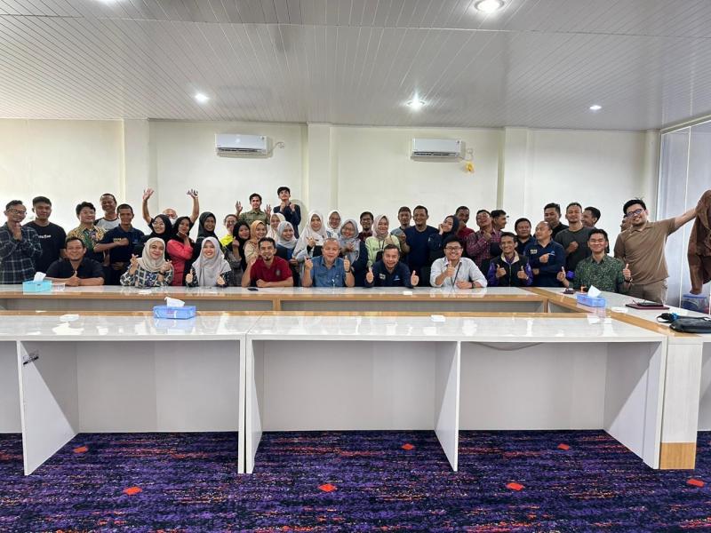 Hangatnya Tali Persaudaraan Pegawai Diskominfo Kep. Babel pada Halalbihalal Idulfitri 1445 H