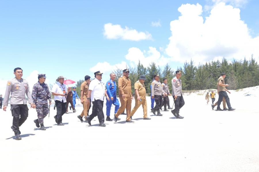 Perintahkan Segera Keruk Muara Jelitik, Pj Gubernur: Tujuannya untuk Kemaslahatan Nelayan