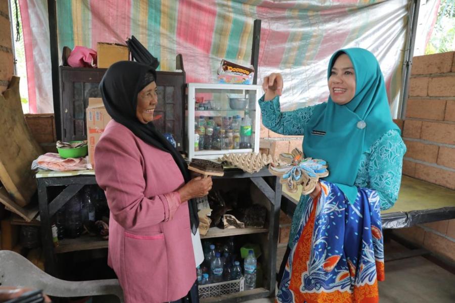 Safriati : Saya Kesini, Mau Melihat, Membeli dan Promosi